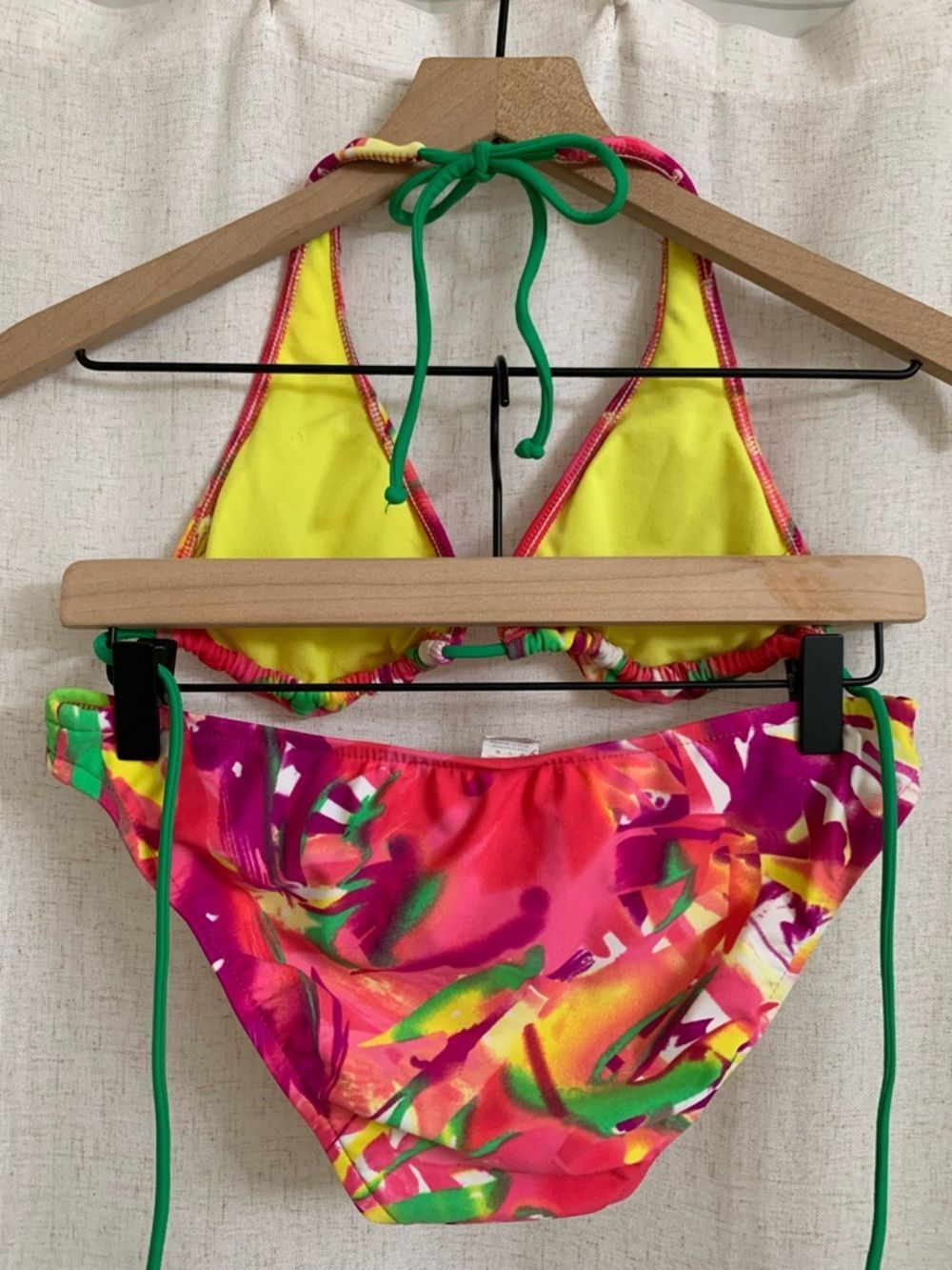Women’s 90’s Vintage Pink Water color Green Floral Tie-Halter Bikini Set Neon M - Picture 3 of 6